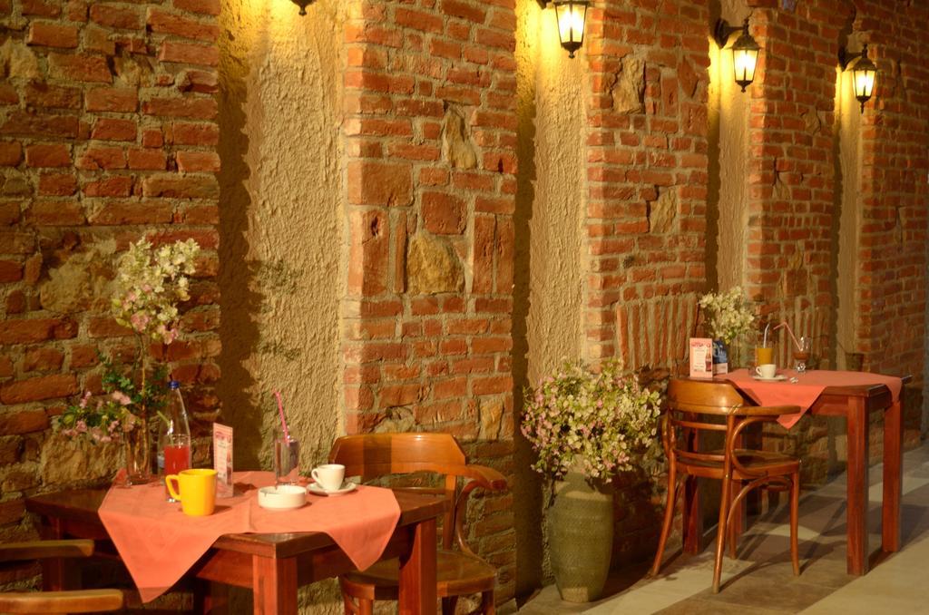 Casa Preturii Hotel Tirgu Lapus Luaran gambar