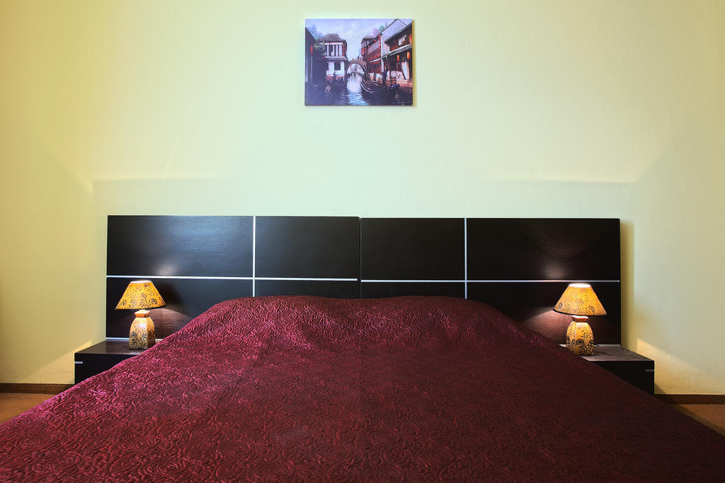 Casa Preturii Hotel Tirgu Lapus Bilik gambar
