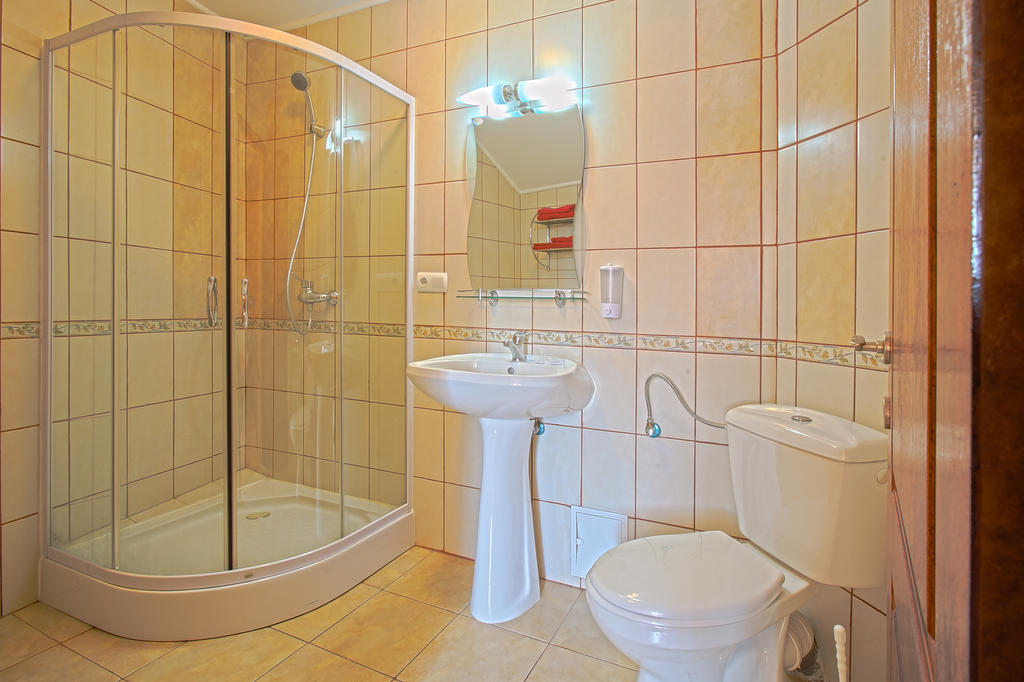 Casa Preturii Hotel Tirgu Lapus Bilik gambar